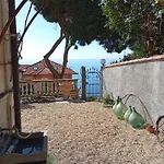 Meine Sonne Riviera, Storico Con Vista Mare, Terrazzo E Parcheggio Imperia