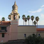 Meine Sonne Riviera, Storico Con Vista Mare, Terrazzo E Parcheggio *