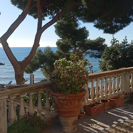 公寓式酒店 Meine Sonne Riviera, Storico Con Vista Mare, Terrazzo E Parcheggio 因佩里亚