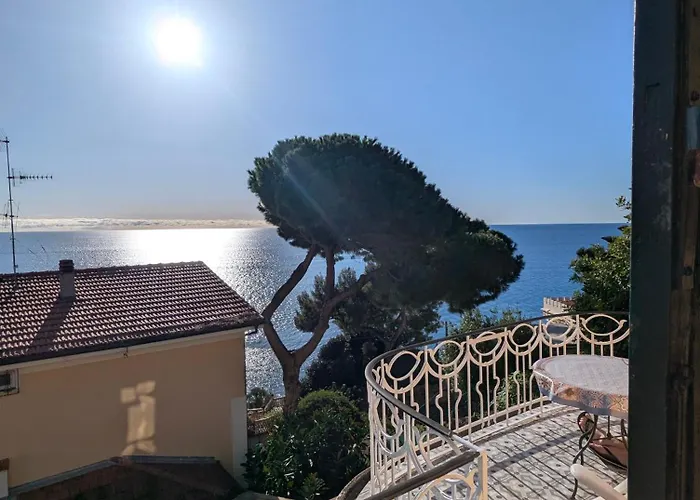 Meine Sonne Riviera, Storico Con Vista Mare, Terrazzo E Parcheggio Империя