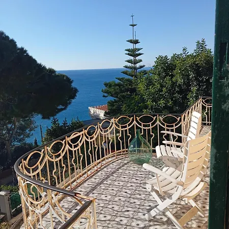 Meine Sonne Riviera, Storico Con Vista Mare, Terrazzo E Parcheggio מלון דירות אימפריה