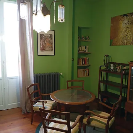 Meine Sonne Riviera Cottage, In Historic אימפריה