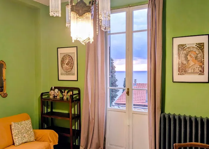 Meine Sonne Riviera, Storico Con Vista Mare, Terrazzo E Parcheggio *